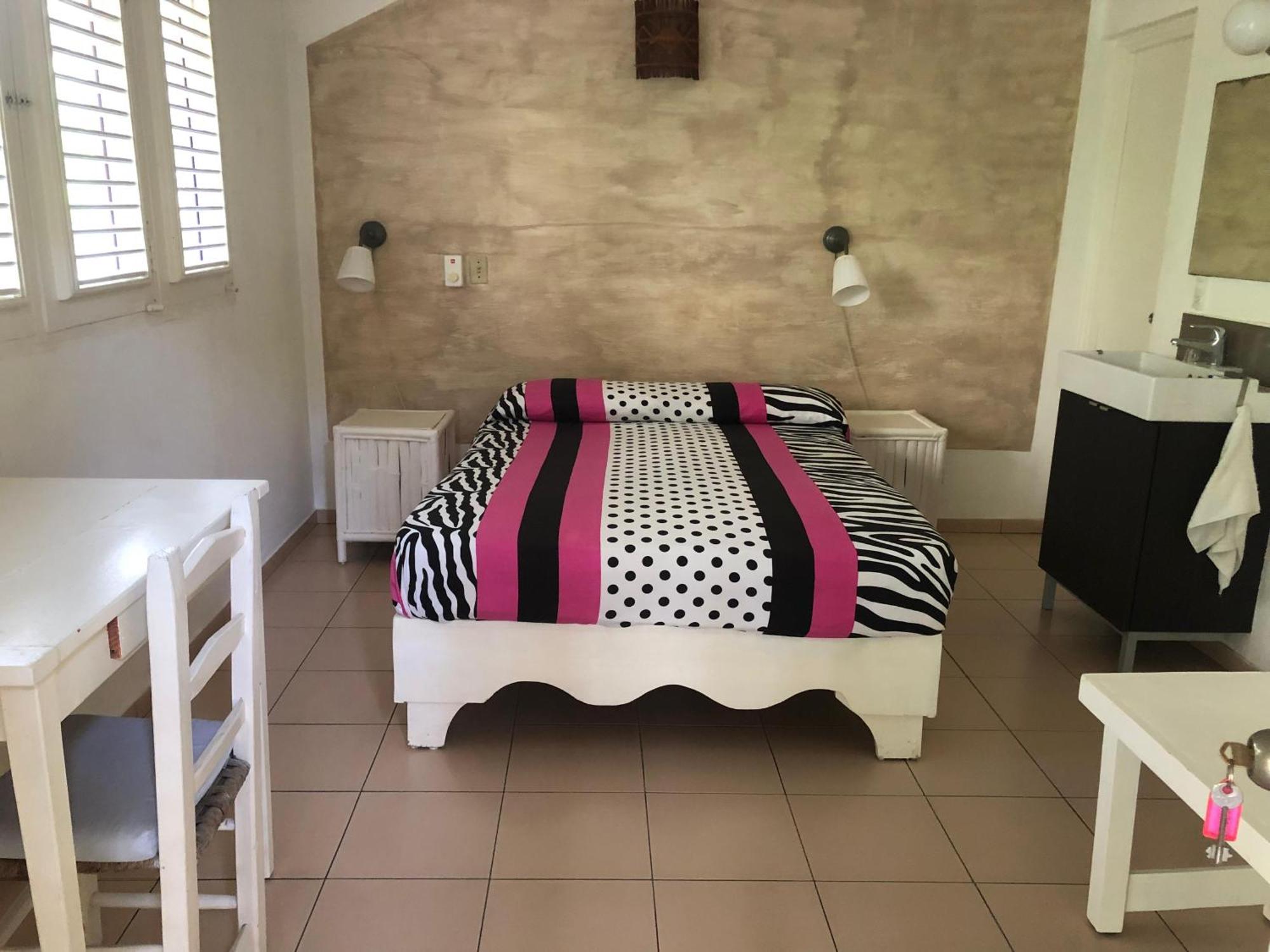 Hotel Casa Robinson Las Terrenas Luaran gambar